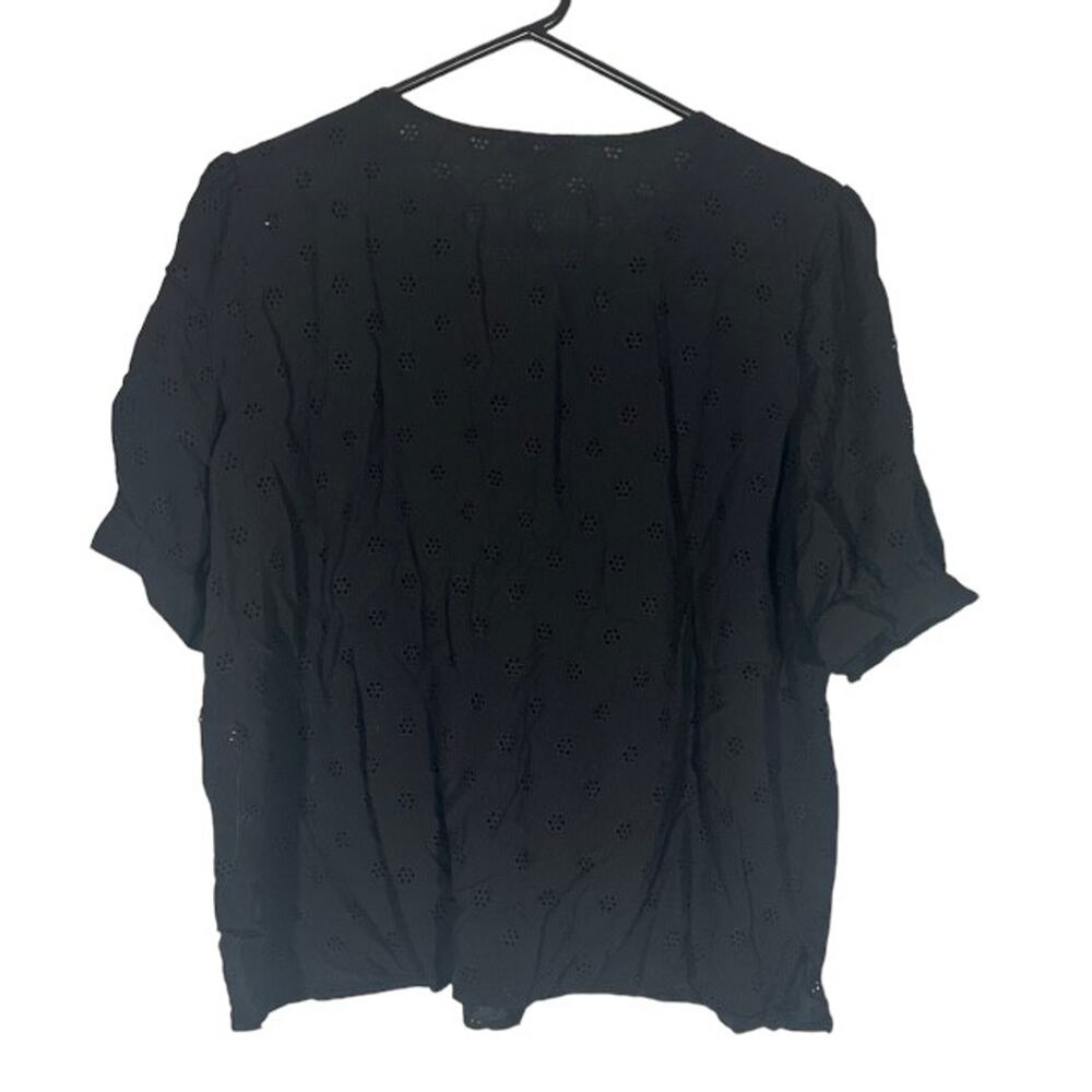 Vince Camuto Black Floral Embroidered Half Button Front Blouse Women Sz L - Picture 2 of 9